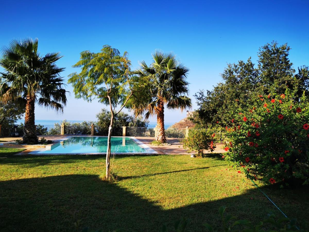 Villa Il Mandorlo Amantea Exterior foto